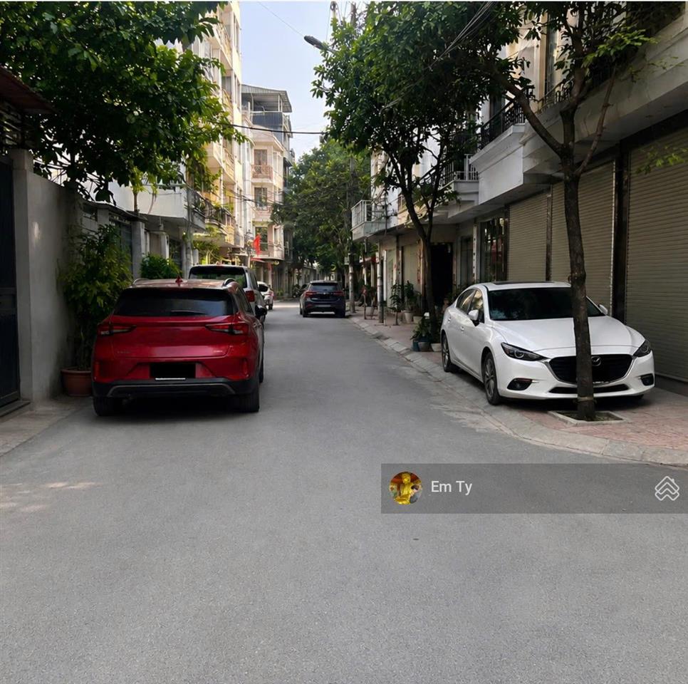 Chính chủ nhở bán đất kiến hưng2 mặt ngõ ô tô tránhvài bước ra phốtiềm năng tăng giá55m28 tỷ 7