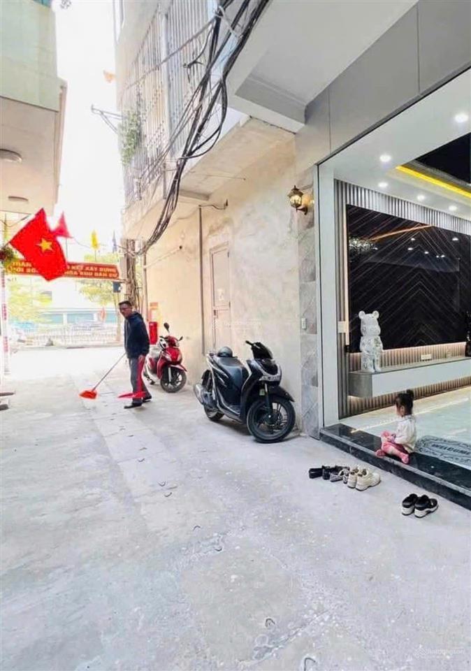 Siêu phẩm phân lô quân đội  lê trọng tấn 35m2 * 5 tầng * 4m mt