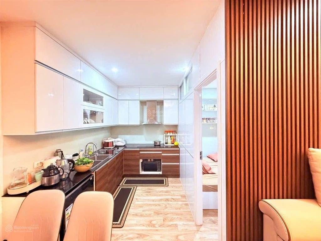 Hot...phú gia réidence (số 3 nguyễn huy tưởng) 112m. giá 9.5 tỷ thương lượng.
