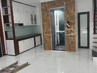 Bán nhà mới tinh phúc lợi 60m2 6 tầng  thang máy tc 8.6 tỷ