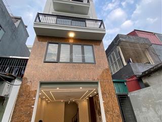 Chủ nhà nhờ bán nhà thang máy 60m * 6 tầng  sát vinhomes riverside  full nội thất  8.x tỷ