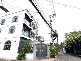 Đất 126m2 ngang 4 x 31m  đường nhựa 7m. thông hai đầu  hsxd cao  khu vực dân trí và sát bên xn