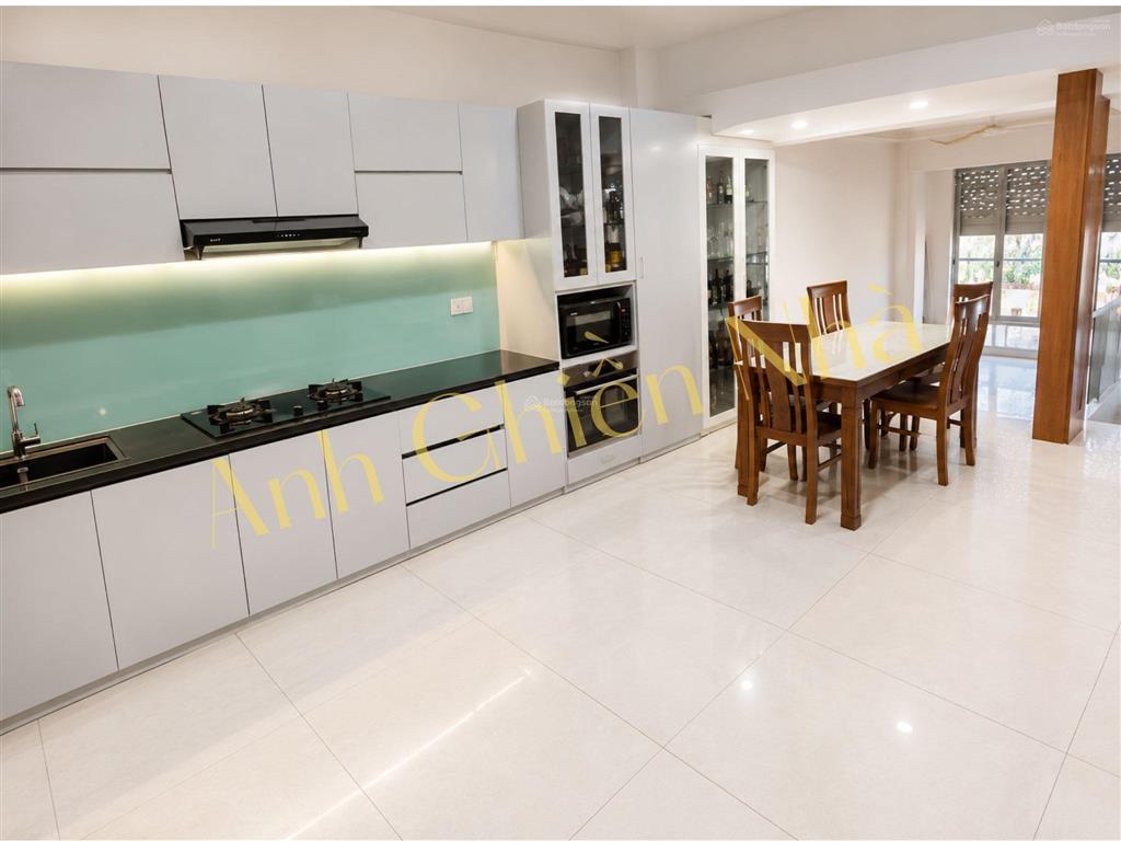 Nhà 4 tầng | mặt tiền rộng rãi  đường nhựa đậu đỗ xe hơi | kdc ven sông hiệp bình chánh
