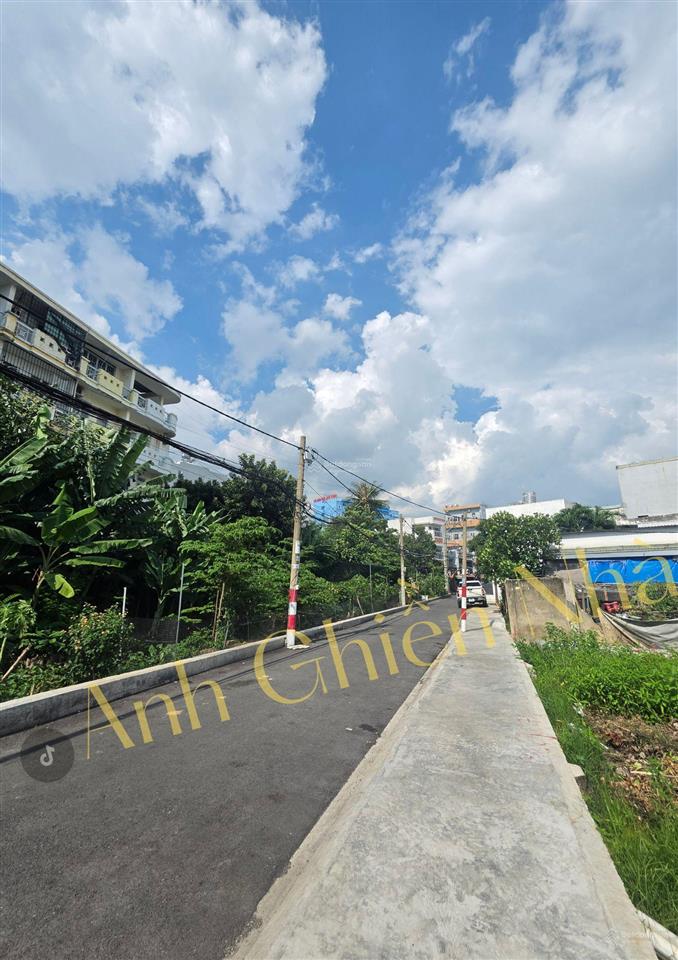 83tr/m2! đất hẻm xe hơi 5m  hsxd 4.0  vị trí thuận tiện, đông đúc nằm cạnh phạm văn đồng