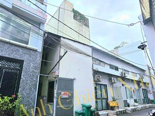 Bán đất tặng trọ! 61m2  ngang 4.5m  đường nhựa xe hơi quay đầu  ngay trung tâm thủ đức