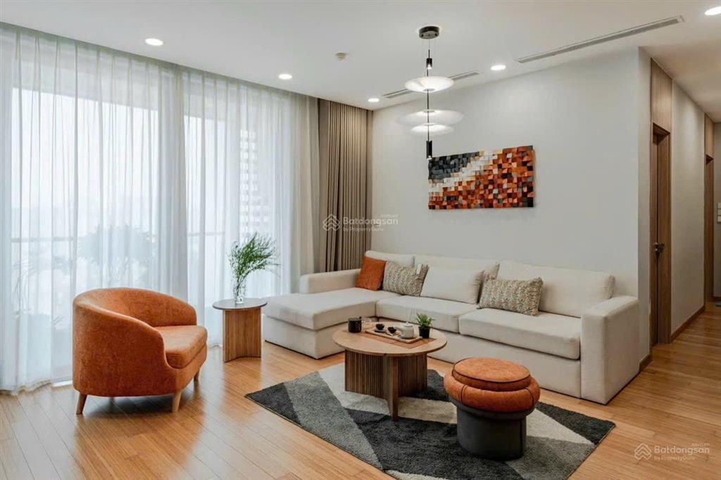 Cho thuê căn 134m2 chung cư n03t6 ngoại giao đoàn  chỉ #25triệu/tháng, có slot oto