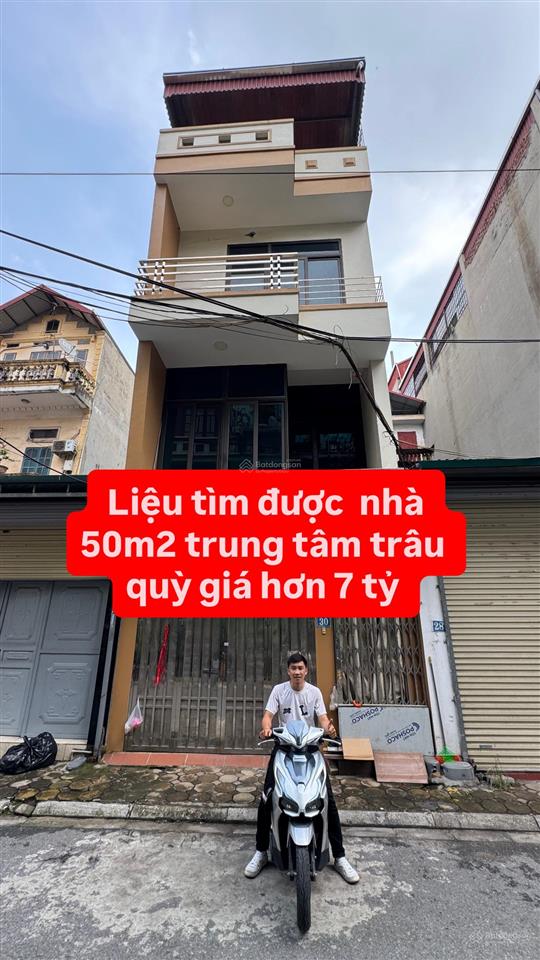 Gấp bán nhà trâu quỳ gia lâm 4 tầng full nội thất oto đỗ cửa