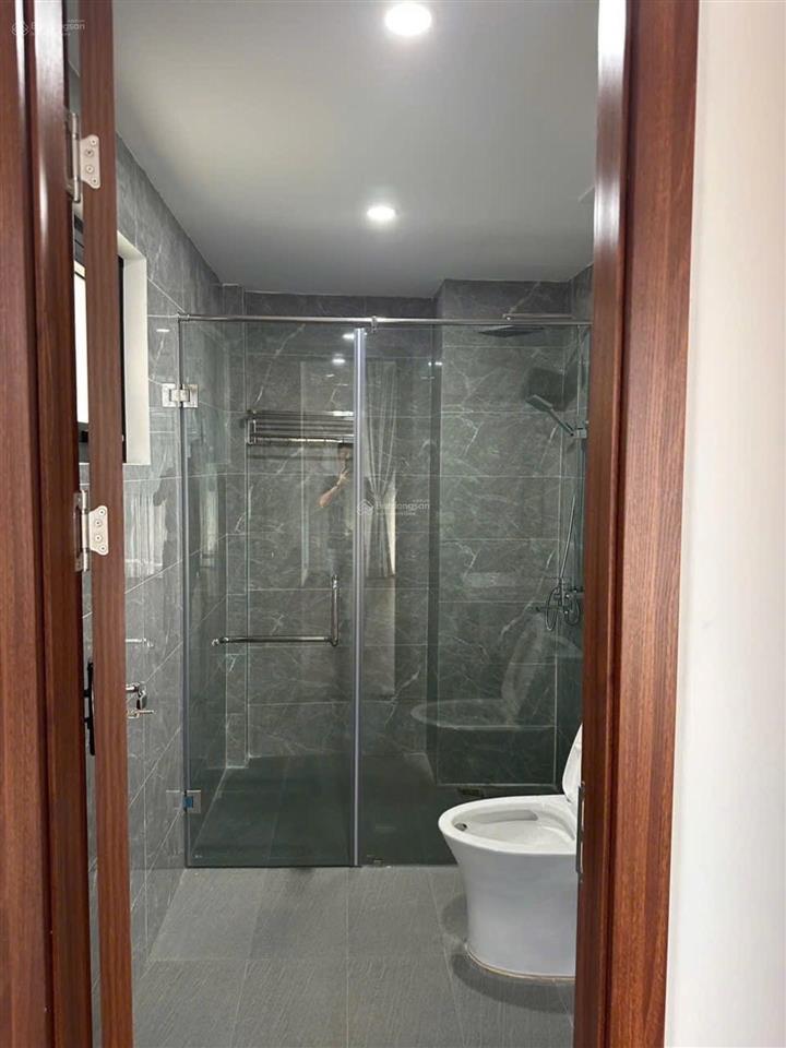 Bán nhà riêng tại trâu quỳ, 8,5 tỷ, 50 m2 đẹp, nhiều tiện ích