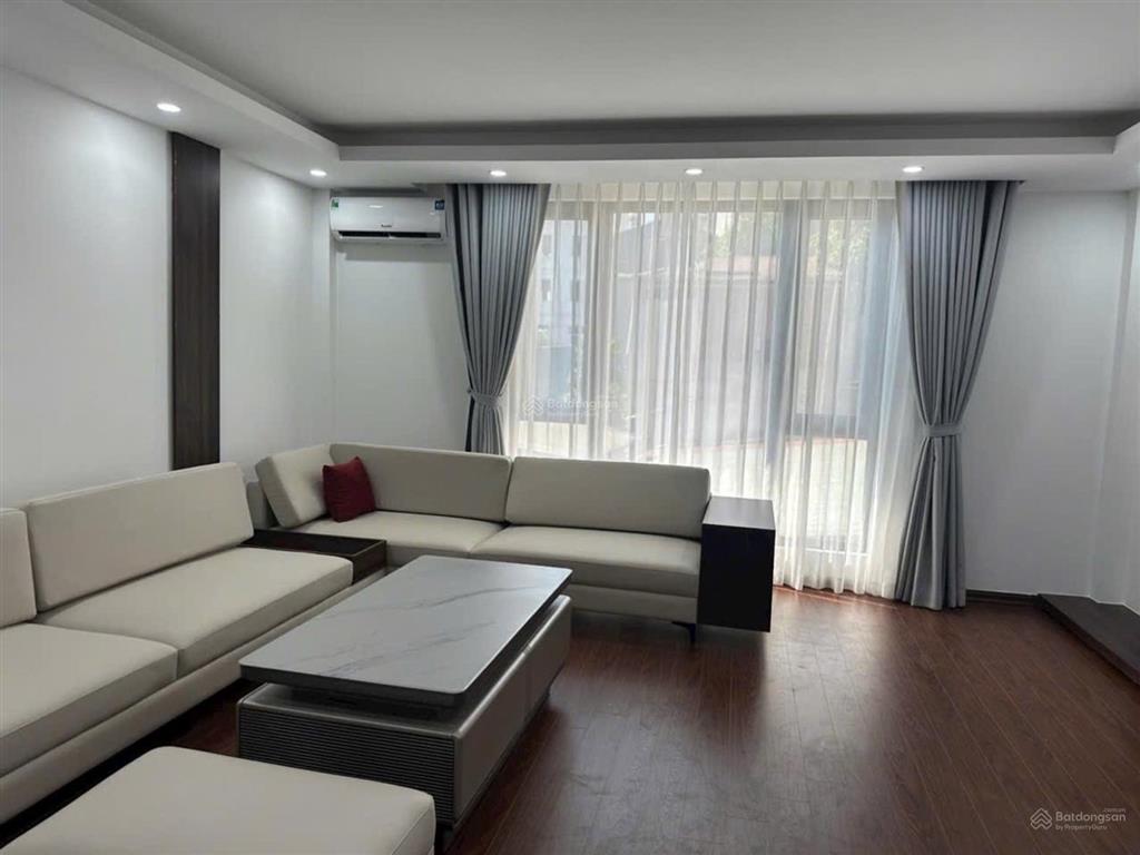 Bán nhà riêng tại trâu quỳ, 8,5 tỷ, 50 m2 đẹp, nhiều tiện ích