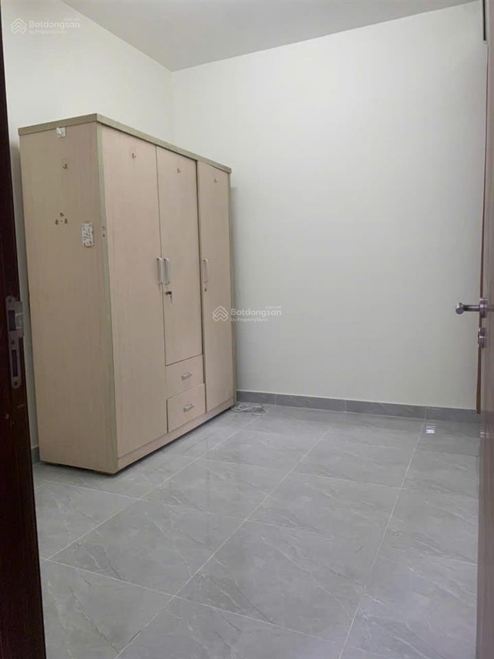 Bán căn hộ ruby 2pn2wc 70m2 đã có sổ  full nội thất  celadon city