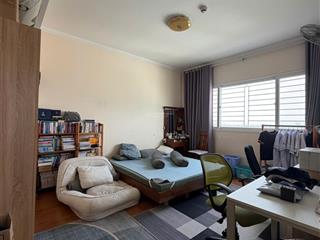 Bán căn hộ green town bình tân  căn góc 98m2  3pn, 2wc  đã có sổ hồng  chỉ 3,5 tỷ thương lượng