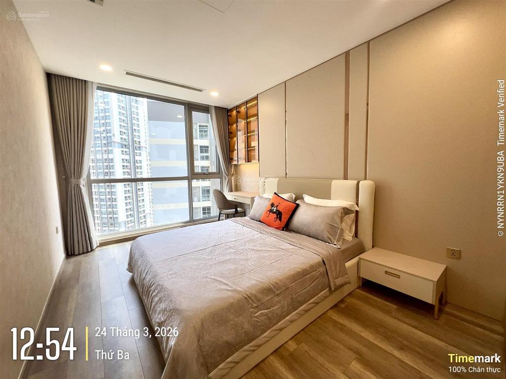Giảm giá còn 19 tỷ  4pn 140m2 full nội thất đẹp park 6