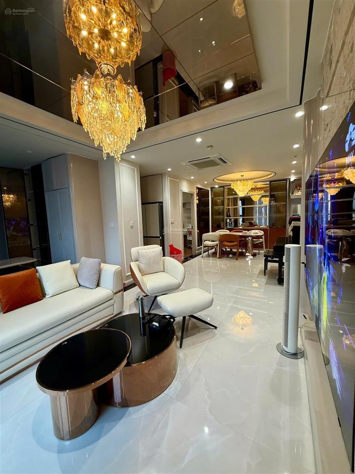 Bán gấp 3pn park 7  view đẹp, giá tốt tại vinhomes central park
