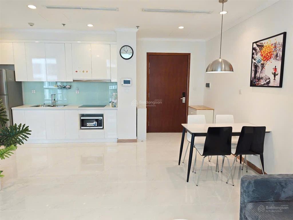 Hàng đẹp central 1  1pn view sông thoáng mát  nhà trống, sổ sẵn