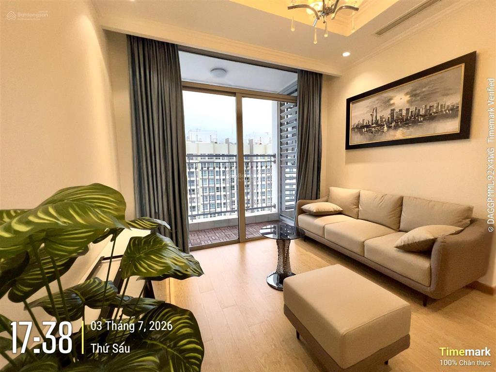 2pn landmark plus  view thoáng, landmark 81 rực sáng về đêm