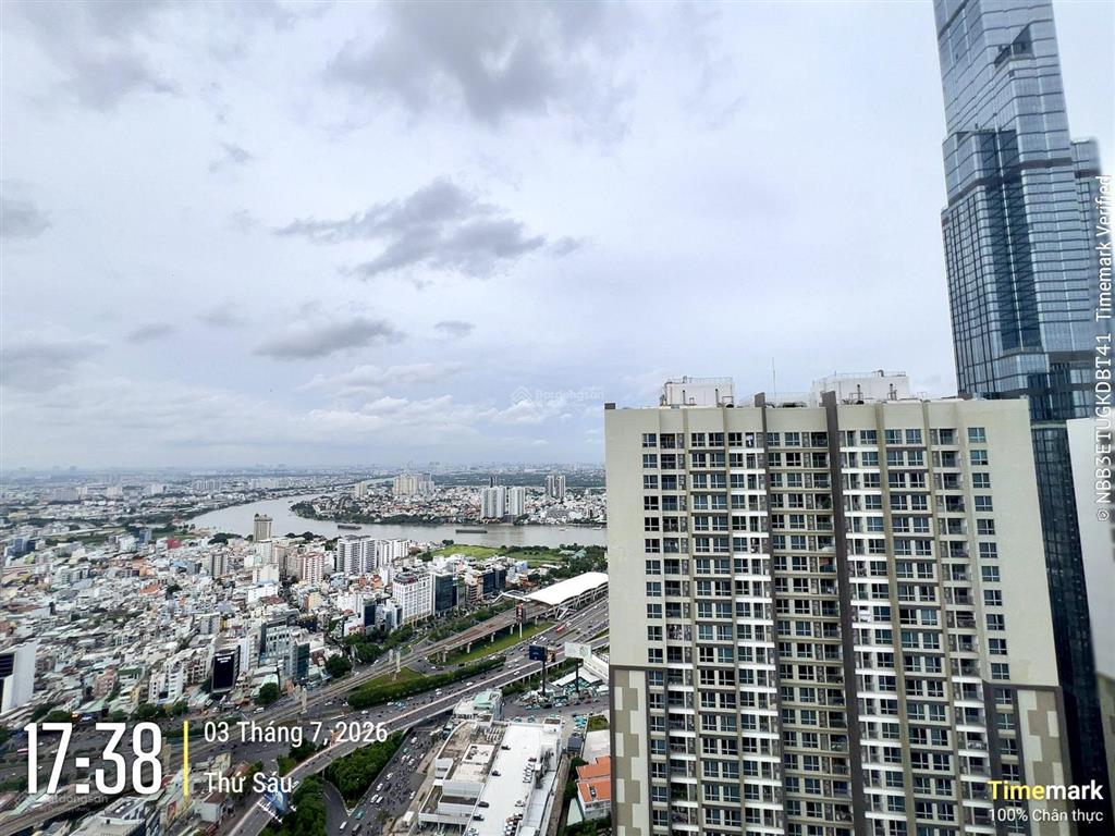 2pn landmark plus  view thoáng, landmark 81 rực sáng về đêm