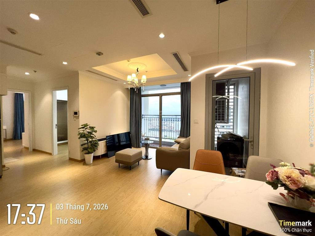 2pn landmark plus  view thoáng, landmark 81 rực sáng về đêm