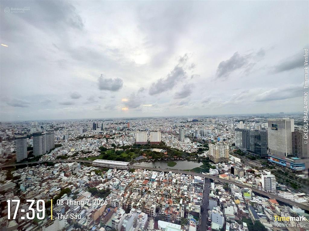 2pn landmark plus  view thoáng, landmark 81 rực sáng về đêm