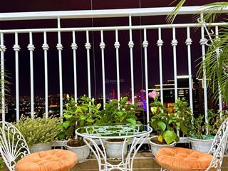 Central 2 | 135m²  4 ban công  view sông & pháo hoa  có sẵn dòng tiền 65 triệu/tháng