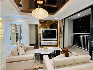 Landmark 1  view trực diện landmark 81 | nhà trống dễ xem