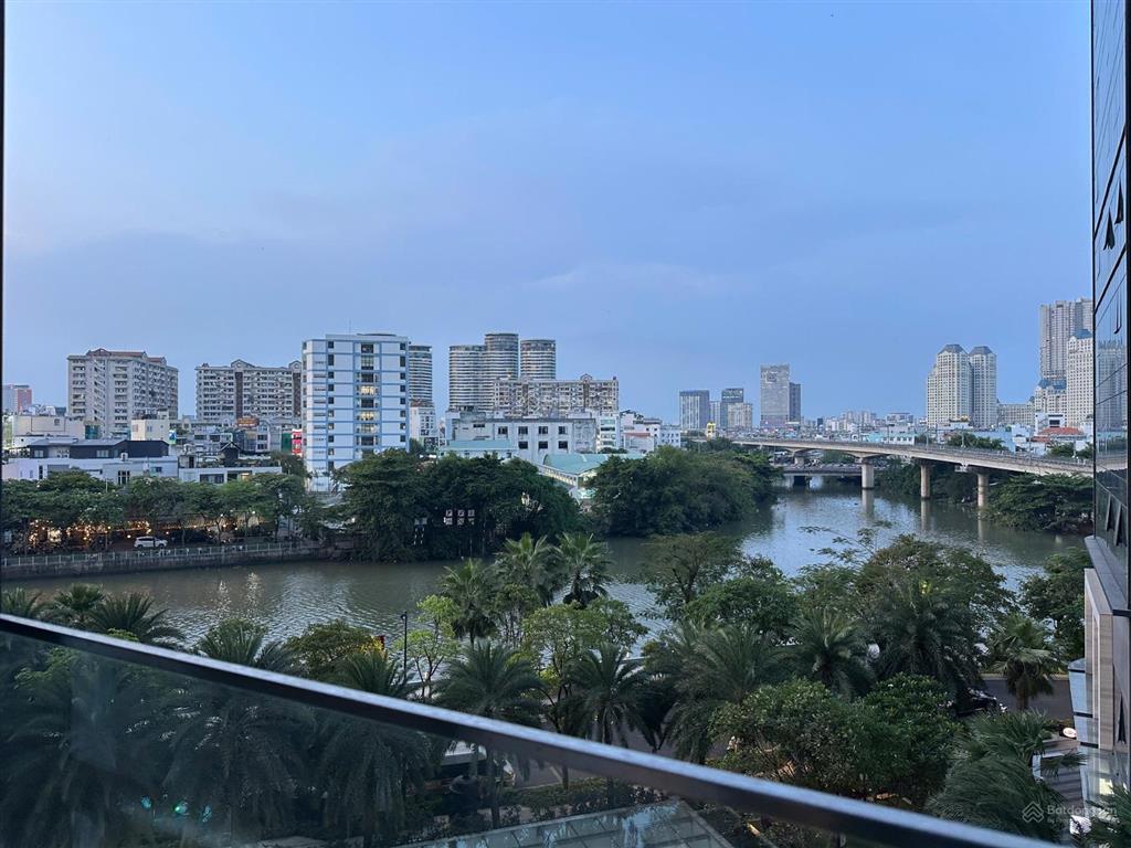 Bán 2pn đẹp tại vinhomes golden river ba son, 78m2, giá tốt, hàng hot