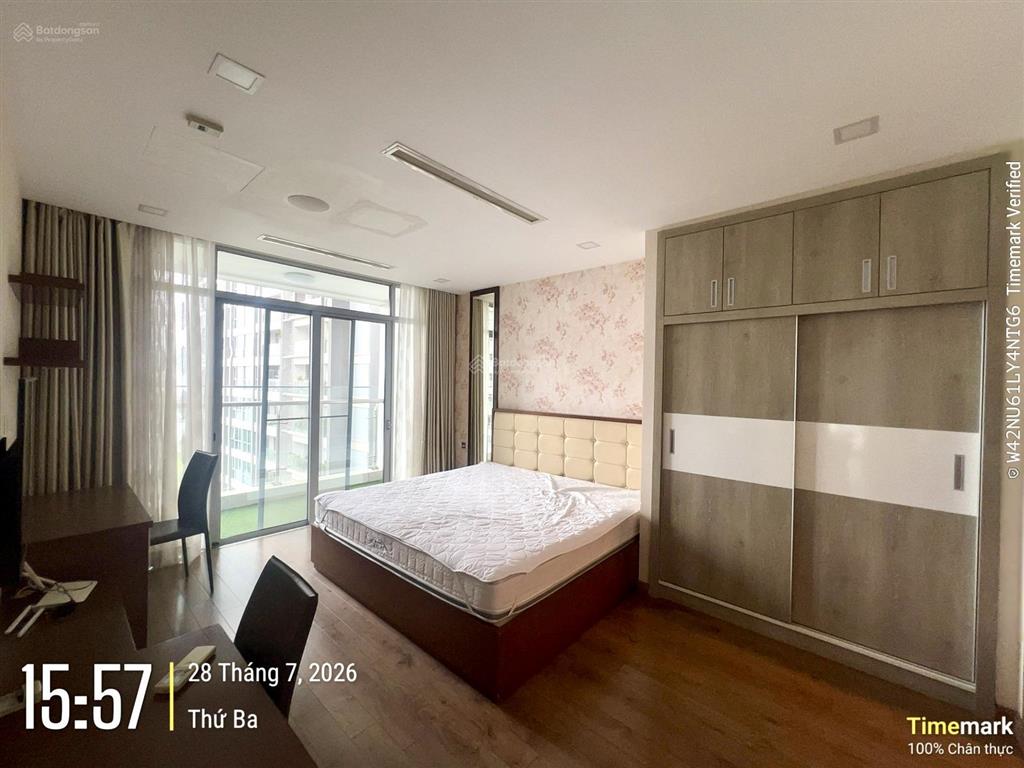 Đang trống 4pn + tòa park 6, view lm81 và sông