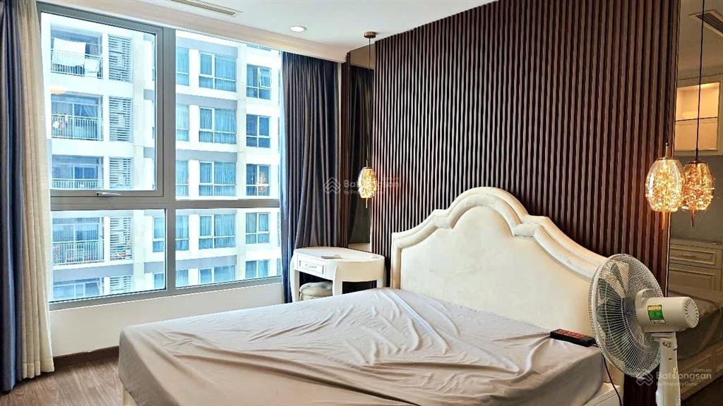 Bán gấp 3pn l5, 108,7m2 giá 14,6 tỷ đã có sổ