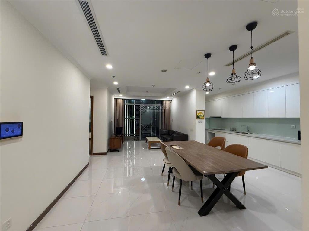 Siêu phẩm căn góc landmark 6 4pn 150m2 view bến du thuyền & landmark 81 25,5 tỷ
