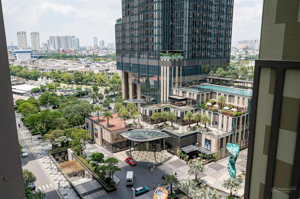 Bán nhanh 3pn l410.10 view kép landmark 81 & bitexco, 108,7m2, đã có sổ hồng vĩnh viễn