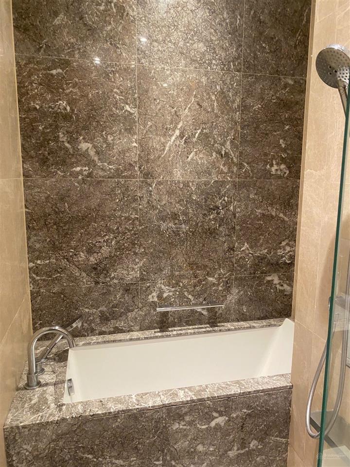 Cho thuê 2pn the marq  75m2  39,9tr