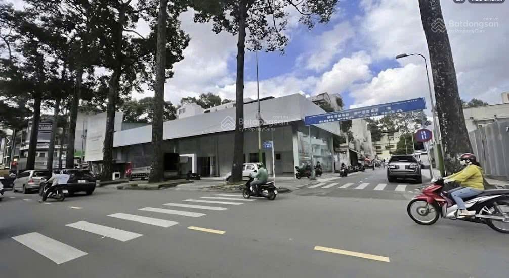 Bán nhà mặt phố lý thường kiệt, 240 tỷ, 424 m2, hot! uy tín, phường 12, quận 5