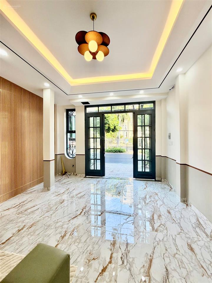 Bán nhà 4 tầng mặt tiền hưng phú, ngang 5m, nhà đẹp dọn vào ở ngay, gần cầu chữ y, quận 8