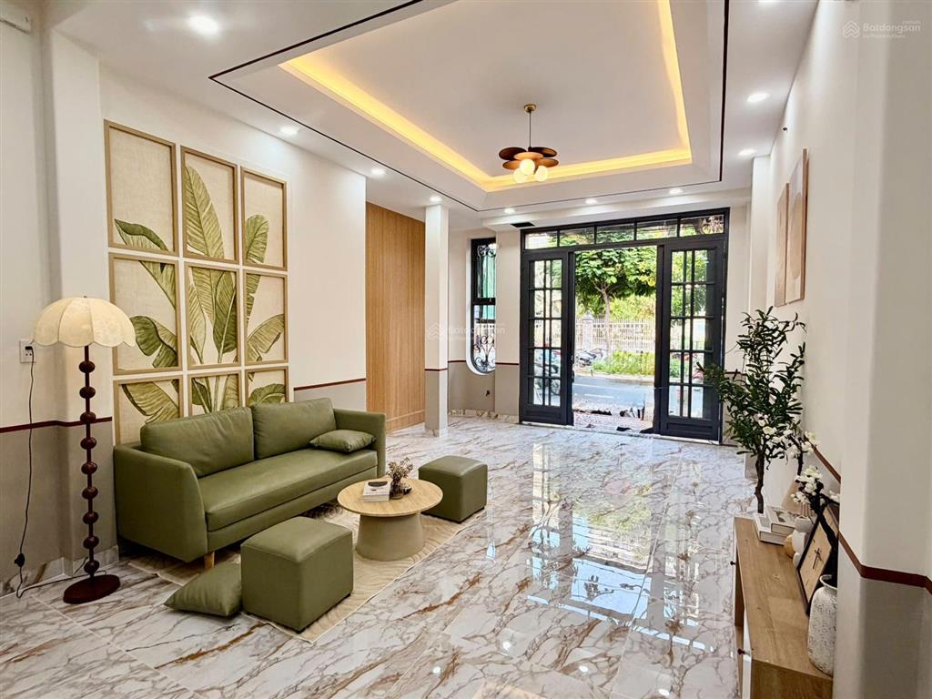 Bán nhà 4 tầng mặt tiền hưng phú, ngang 5m, nhà đẹp dọn vào ở ngay, gần cầu chữ y, quận 8