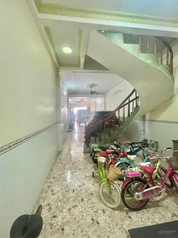 Quá hời, chỉ 8x/m2 nhà mặt tiền ba đình diện tích lớn (4x30), 3 tầng kiên cố, gần cầu chữ y, quận 8