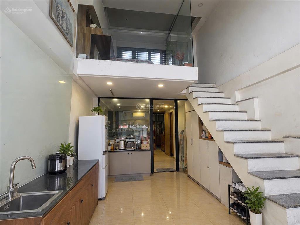 Giảm gấp 1 tỷ. nhà bán 5 tầng mặt tiền bông sao, khu kinh doanh ăn uống sầm uất, quận 8