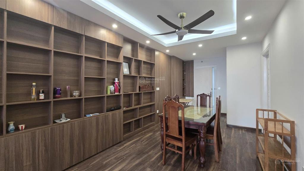 Cho thuê căn hộ hướng mát 3 ngủ 80m2 giá 12 triệu/tháng tại eco city việt hưng.