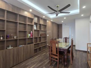 Cho thuê căn hộ hướng mát 3 ngủ 80m2 giá 12 triệu/tháng tại eco city việt hưng.