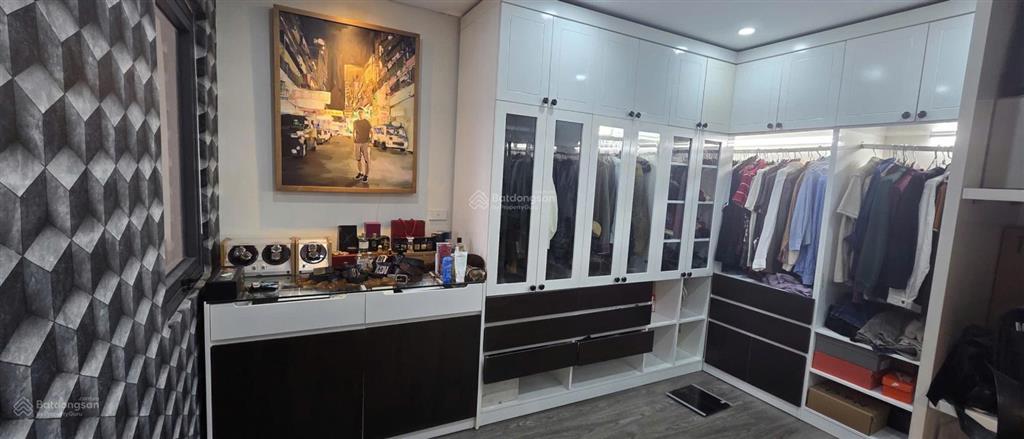 Bán căn hộ chung cư 2 phòng ngủ tại happy star tower, 4,25 tỷ, 70 m2, full nội thất