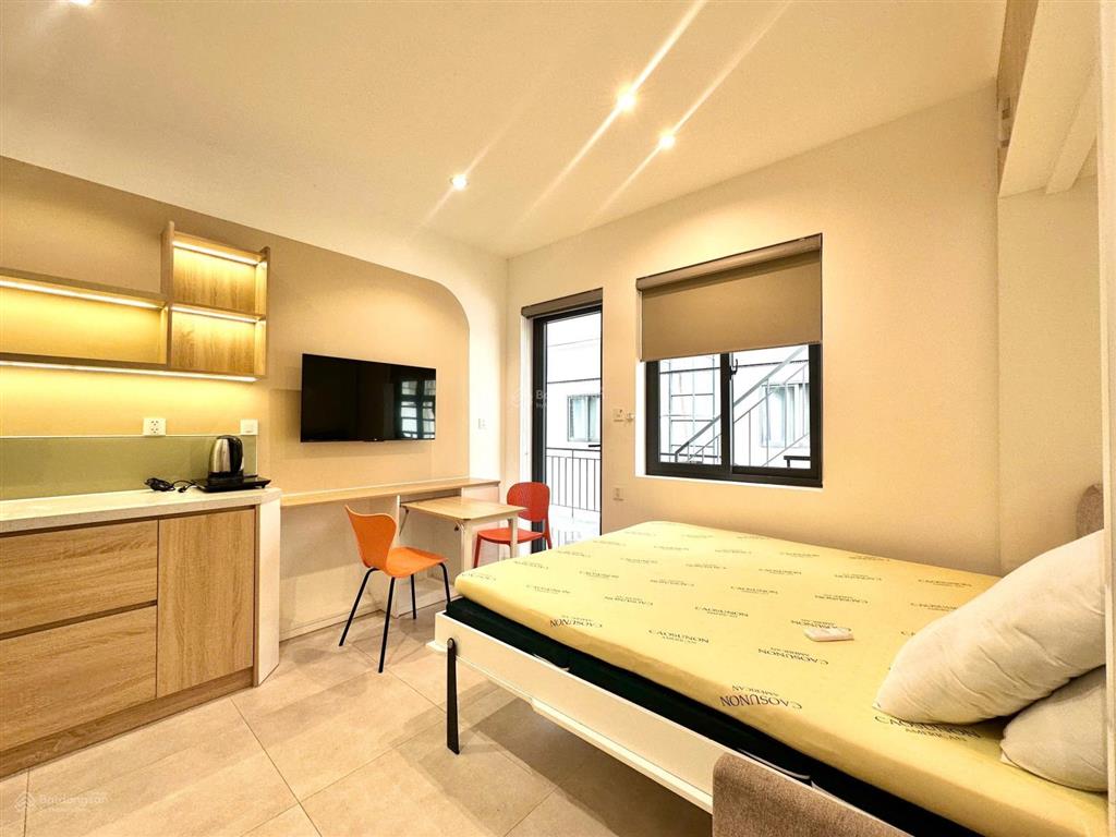 Sở hữu ngay căn studio cực xịn, ban công, full nội thất, đảo kim cương