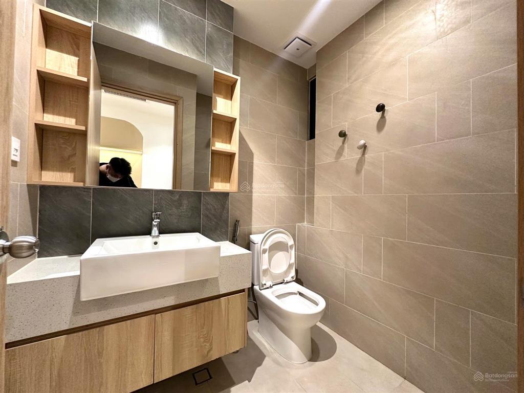 Sở hữu ngay căn studio cực xịn, ban công, full nội thất, đảo kim cương