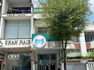 Cho thuê nhà mặt tiền sư vạn hạnh  sát bên vạn hạnh mall (sd 250m²), quận 10