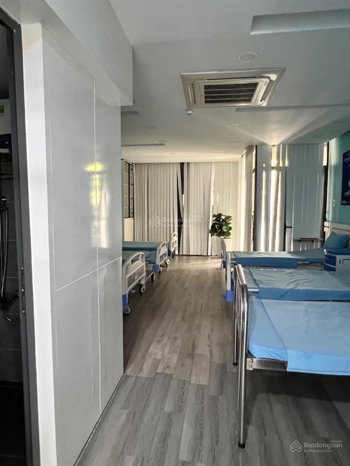 Cho thuê tòa nhà thạch thị thanh (660m2) kinh doanh spa, có thang máy, quận 1