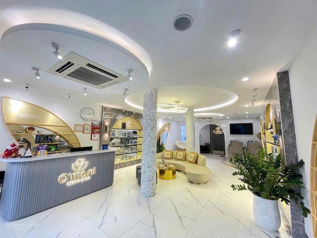 Cho thuê nhà mặt tiền phạm viết chánh (480m), ngang 6m  có pccc, quận 1