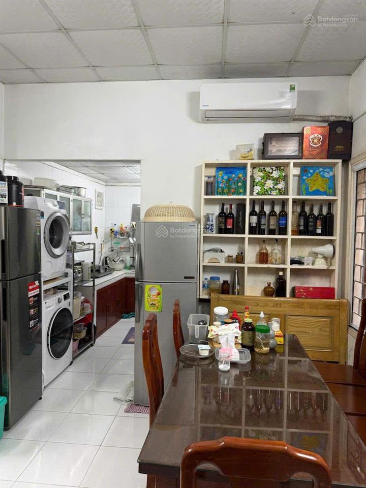 Bán nhà tập thể tân mai,hoàng mai, sổ đỏ chính chủ.