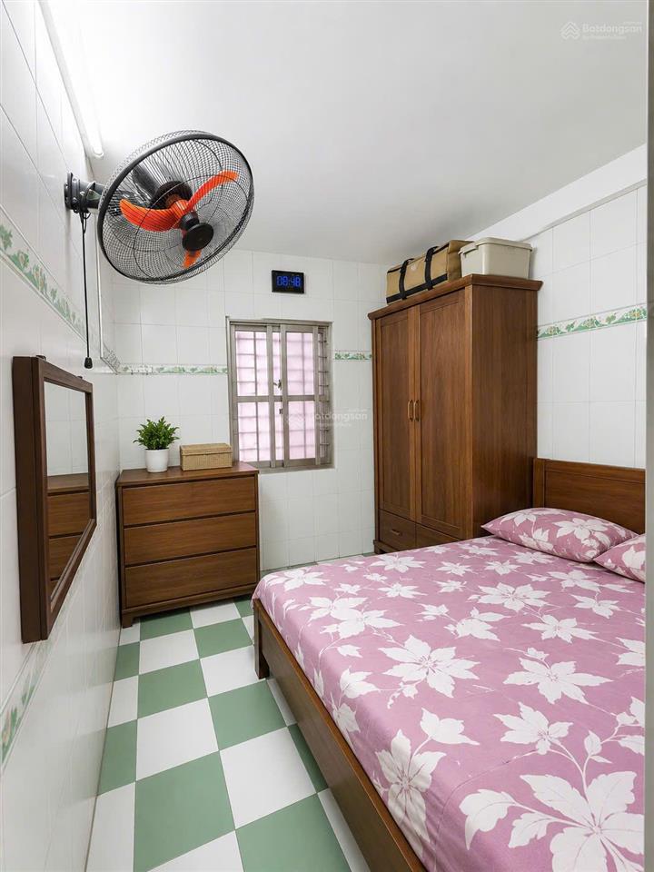 Chính chủ bán nhà tập thể đền lừ hoàng mai hà nội. diện tích 50m2 sổ hồng trao tay