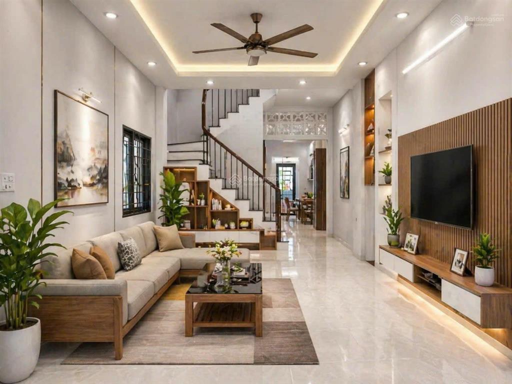 Bán nhà hẻm oto hậu giang ngay him lam chợ lớn quận 6, 2 tầng 60m2 chỉ 6.2 tỷ tl