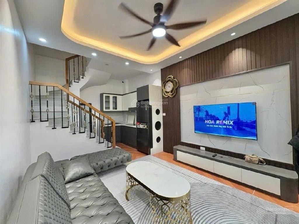 Siêu hiếm tân mai  4 tầng  mặt tiền khủng  giá 5.x tỷ  gần phố  gần ô tô  đầy đủ nội thất
