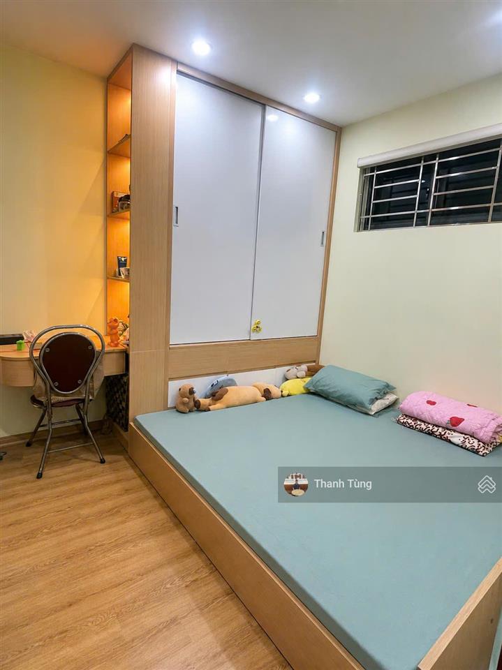 Chính chủ cần bán căn hộ kim văn kim lũ ct12c dt 74m2 sđcc 3 phòng ngủ sửa đẹp, full nội thất