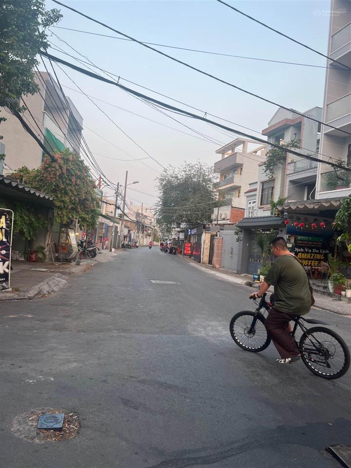Bán nhà kinh dương vương ngay bến xe miền tây khu tên lửa dt 95m2 dòng tiền 20 triệu/th nhỉnh 6 tỷ