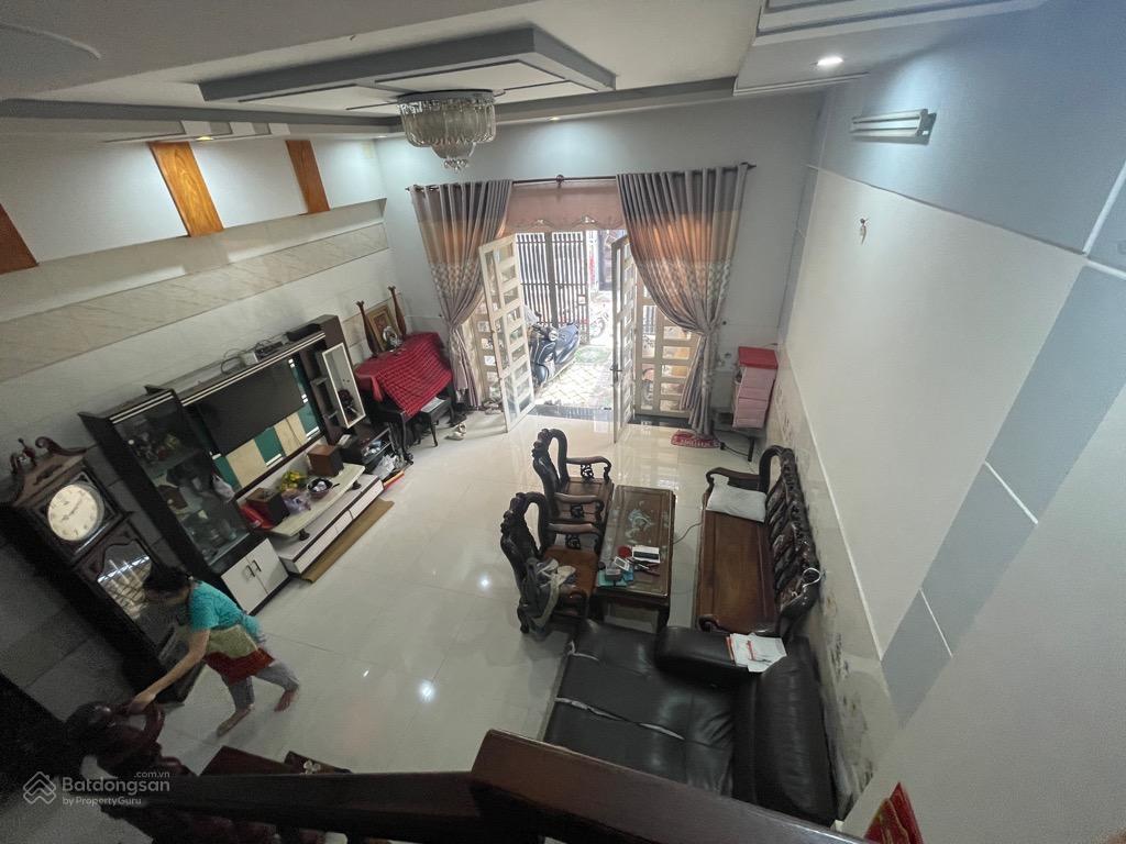Bán nhà kinh dương vương ngay bến xe miền tây khu tên lửa dt 95m2 dòng tiền 20 triệu/th nhỉnh 6 tỷ